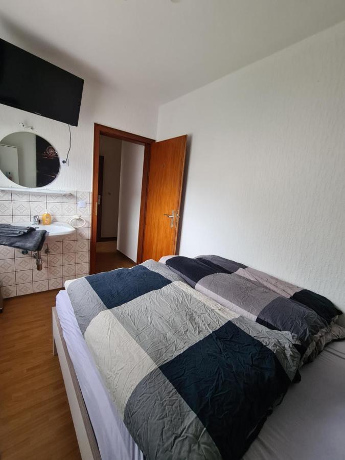 Pension Larifari Drees Buitenkant foto
